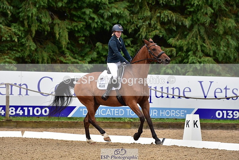 250719A-102808-03683 - 135-Abigail.Sparkes-Taylors.park.forever.more