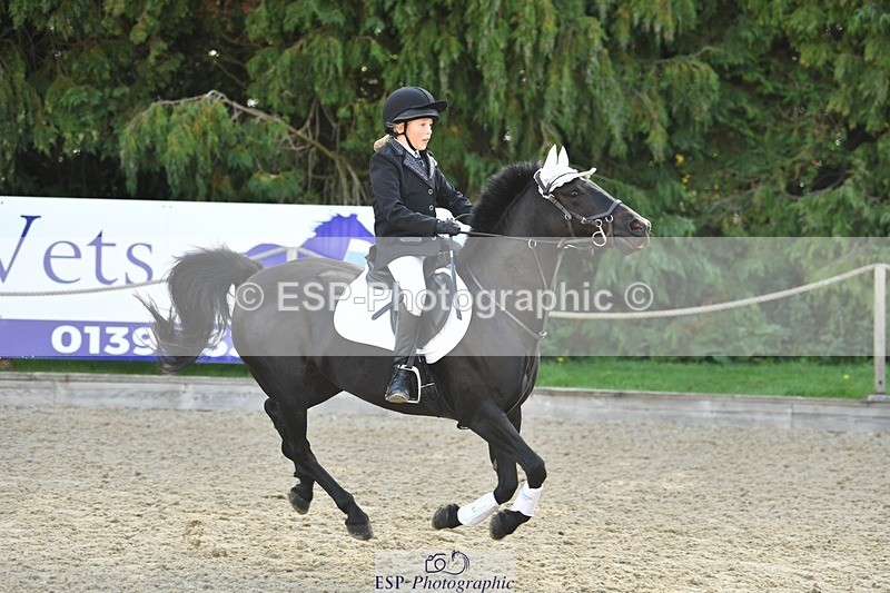 230820-095528-00091 - 70cm - Round 1