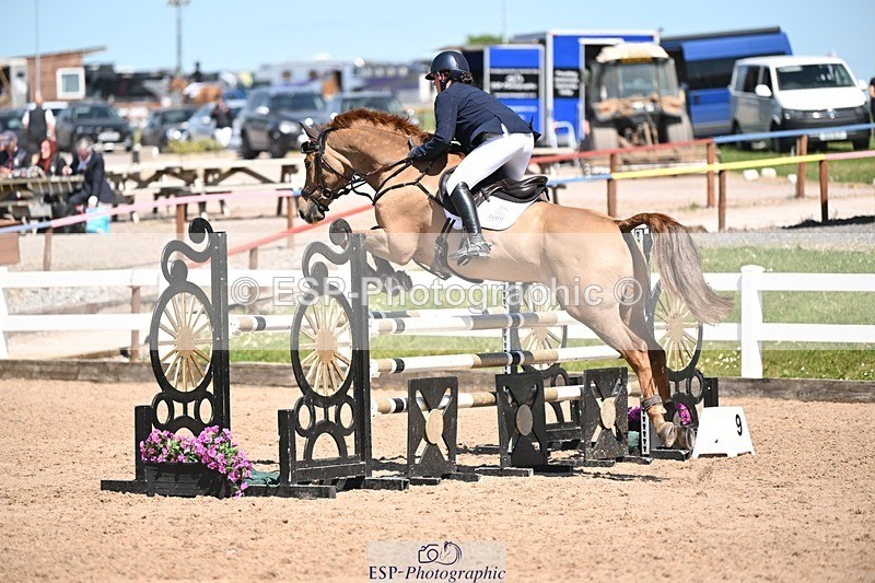 250510-142428-11740 - Cls 23 1.05m Amateur Quali