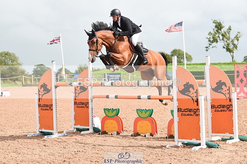 230812A-155008-10244 - Cls 36 Nat 1.30m Open