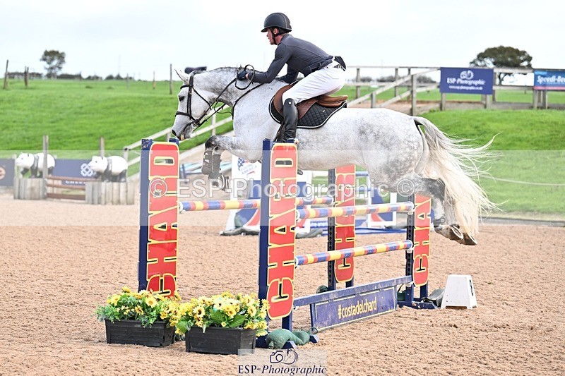 251005-095915-02647 - Cls 15 Foxhunter and 1.20m