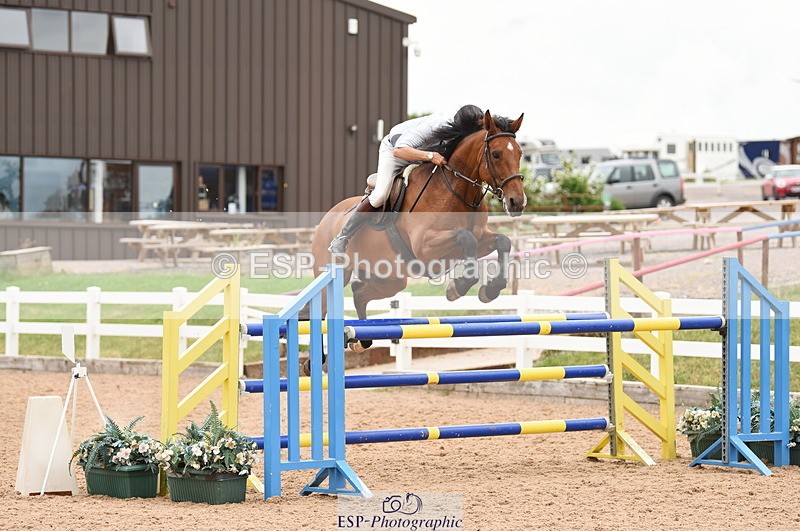 230628A-150420-00824 - Cls 5 Foxhunter & 1.20m Open