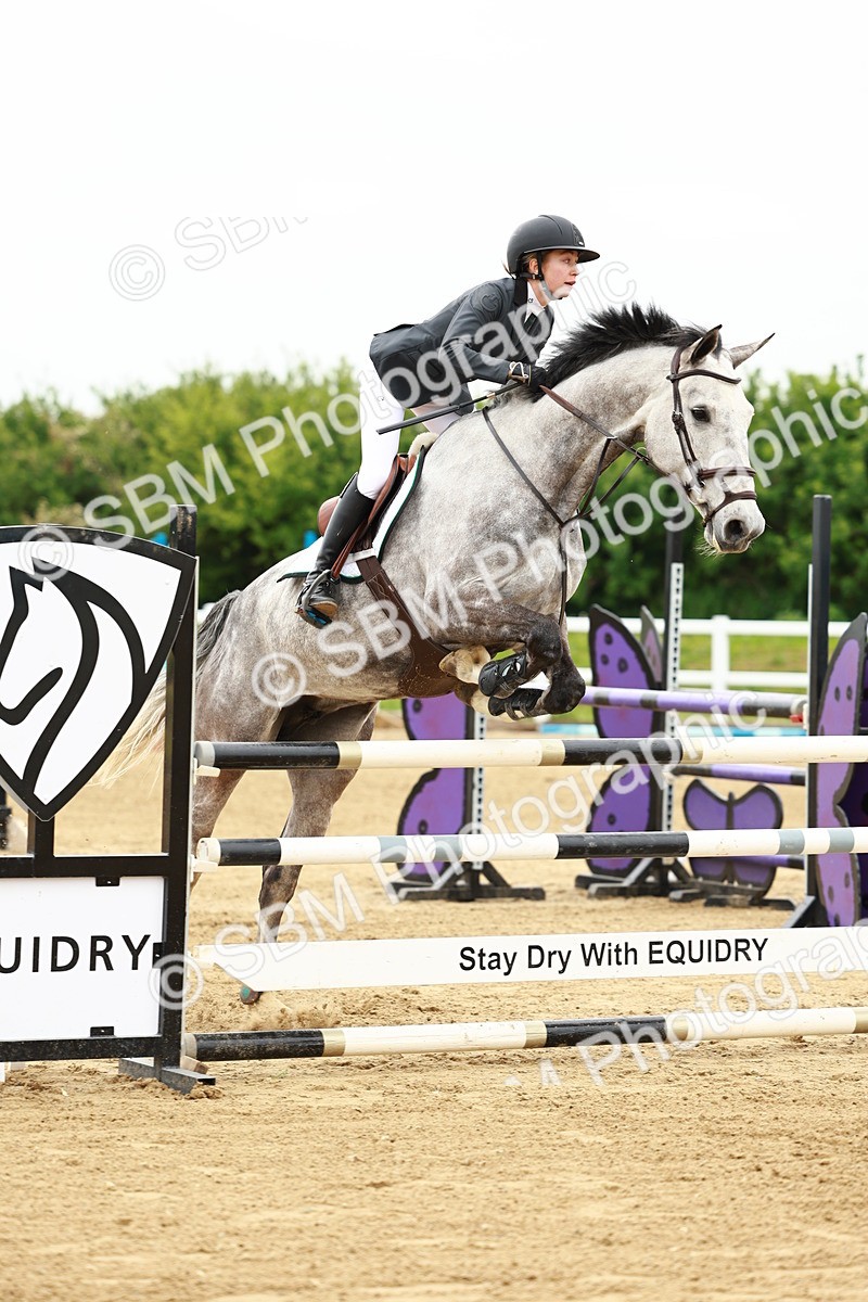 0B8A3956 - Class 4 - Senior Newcomers - 1.10m