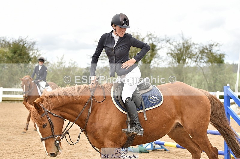 240403A-143032-00823 - Cls 4 Newcomers and 1.10m Open