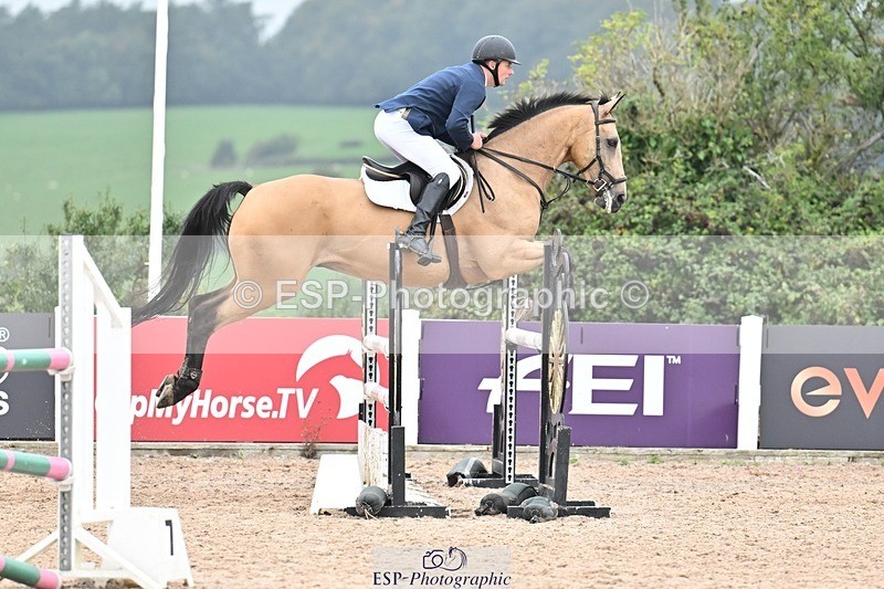 250917-132726-00676 - Cls 4 Newcomers and 1.10m Open