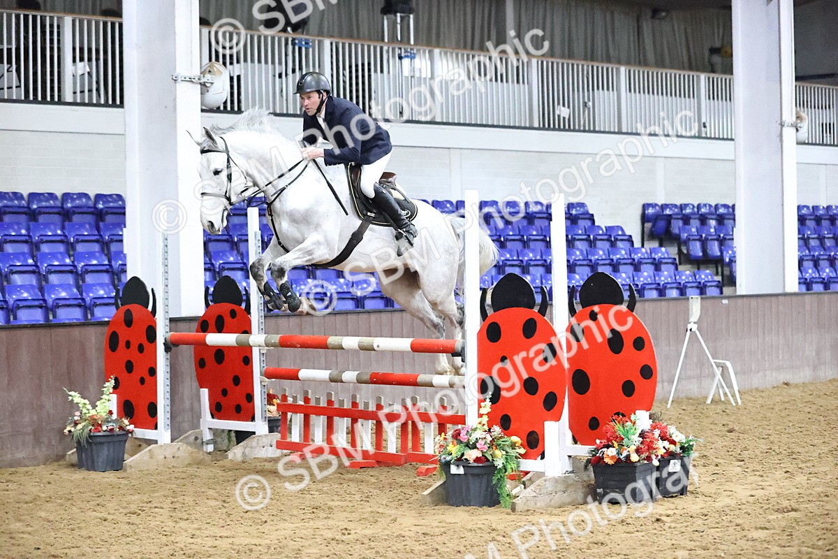 SBM_001879 - Class 10 - Senior Newcomers - 1.10m