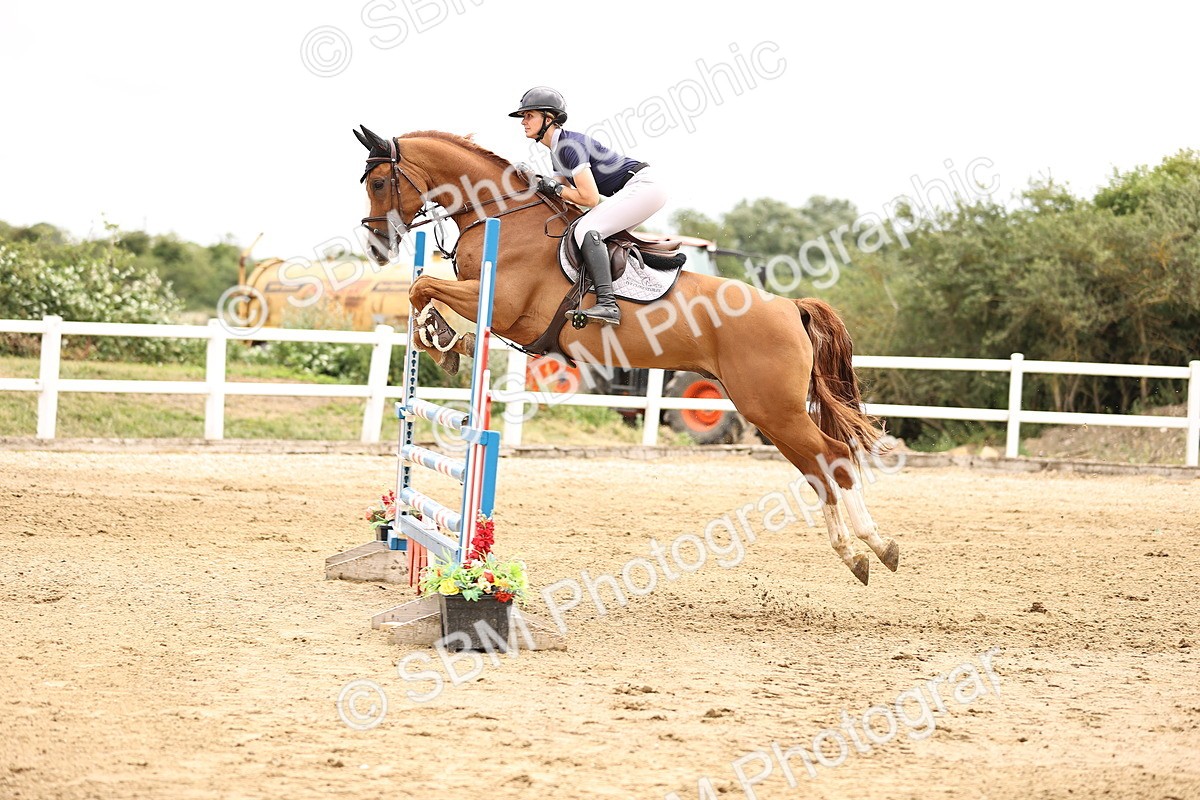 SBM_003215 - Class 21 - Senior Newcomers - 1.10m