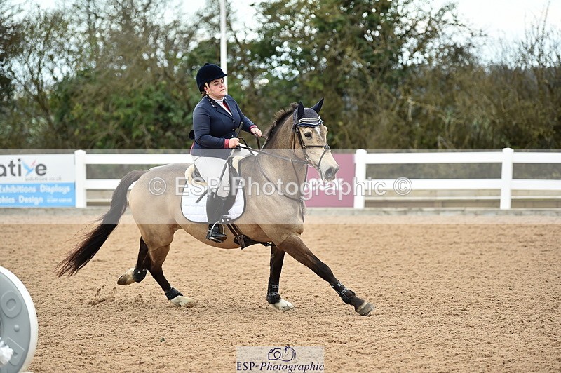 230402A-090952-04385 - Cls 30 85cm Amateur Quali