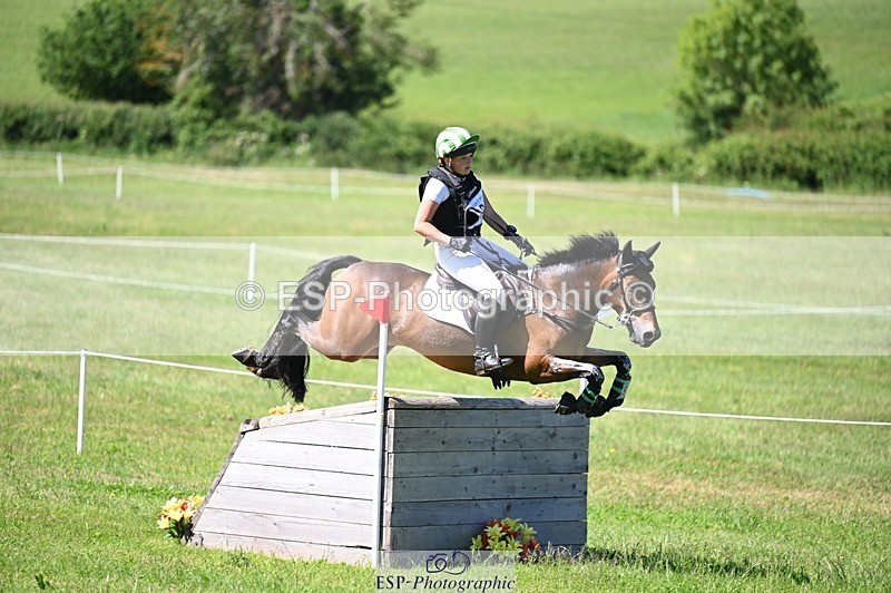 260530A-145831-15742 - A-106-Gracie.Cowley