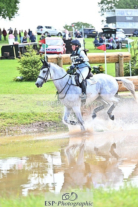 240526-111152-20430 - 416-CRISTAL_FONTAINE-Kitty_King