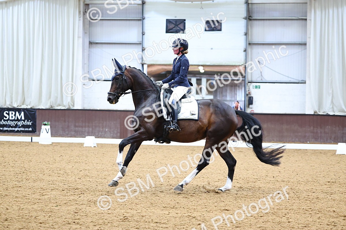 SBM_008439 - Class 8 - AM6 - 17.20-18.08