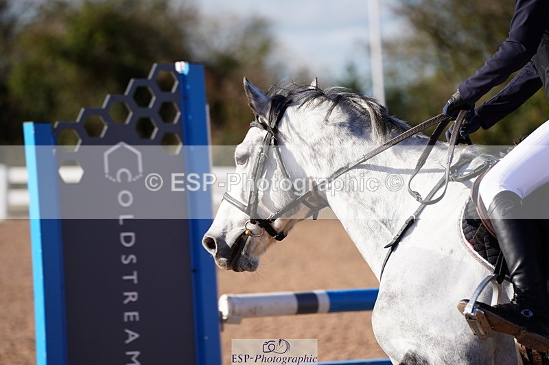 241027A-111710-02401 - SUN Cls 5 Pony Discovery and 90cm Open