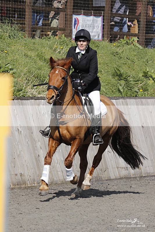 _EST0843 - Bourne Valley Riding Club Winter Showjumping 27/03/22