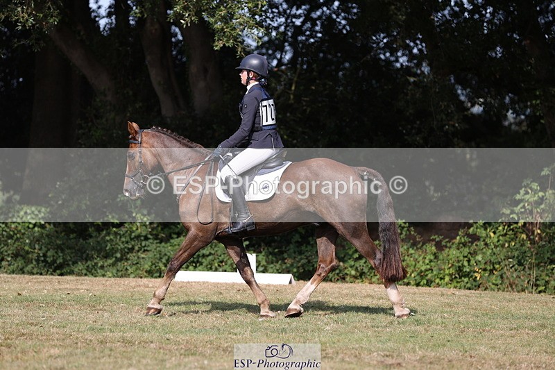 250823A-161557-33369 - PC80 Ride Off