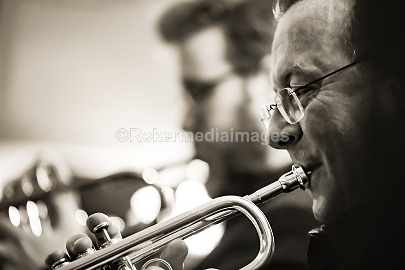  - TOM & SIMON GARDNER PLAY BROTHERS CANDOLI