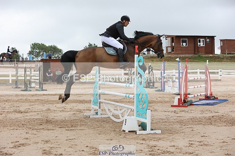 250717-101923-04020 - Cls 9, 1 Star Bronze Tour