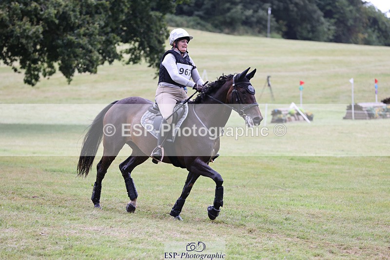 240825X-172259-37908 - 80cm XC 16.30 to 17.30