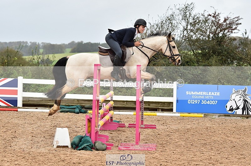 231028A-125550-01534 - Cls 4 Newcomers & 1m Open