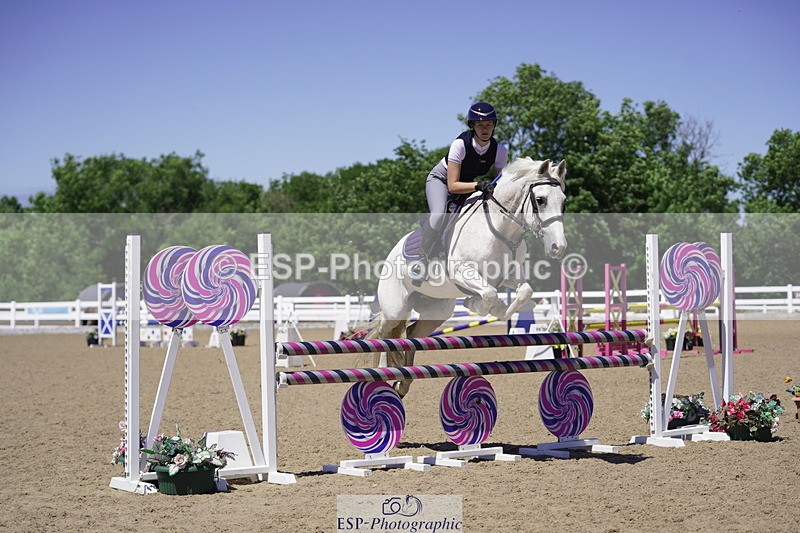 230624A-143100-01875 - Cls 25 Pony Newcomers & 1m Open