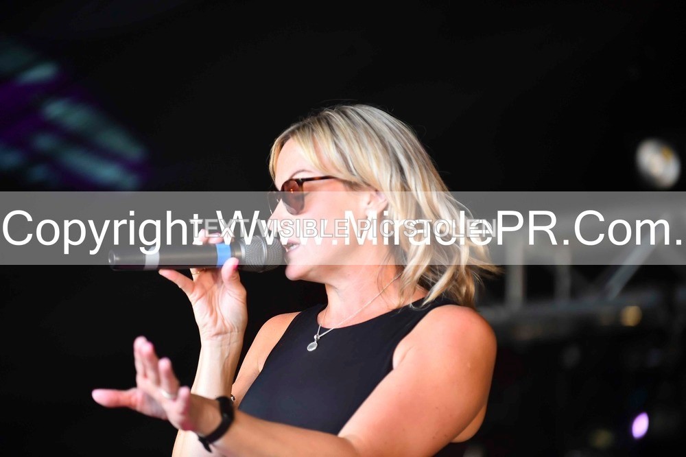 SH4_0745 - Lisa Winwood