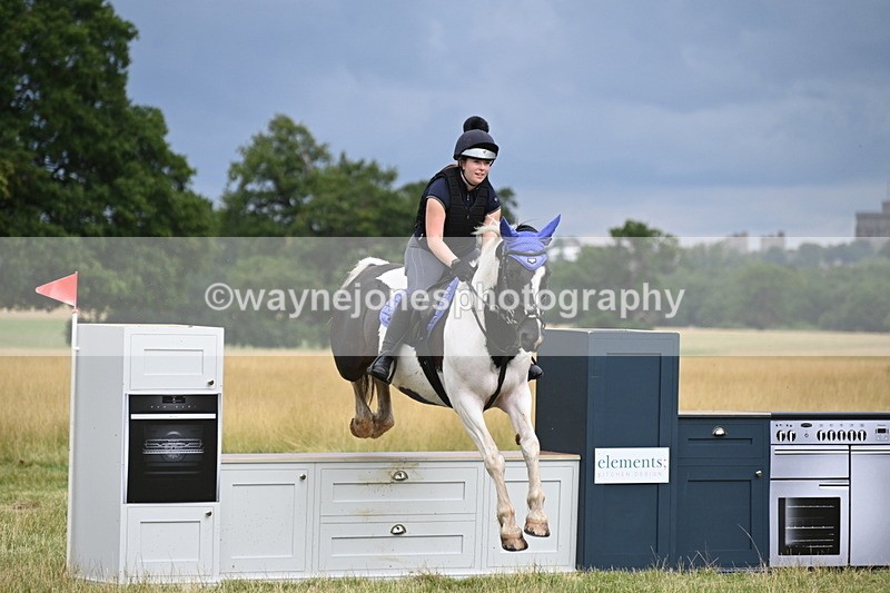 WJ6_2882 - Time at Jump 11:06 to 11:40