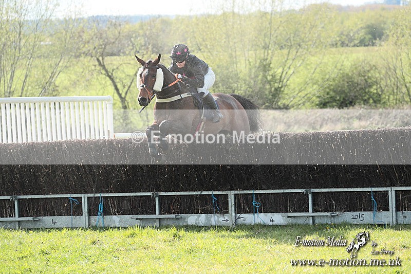PtP 210425  1192 - Paxford Races Easter Monday 21/04/25
