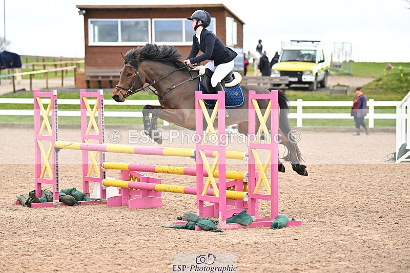 240310A-110938-02250 - Cls 4 Pony Discovery and 90cm Open