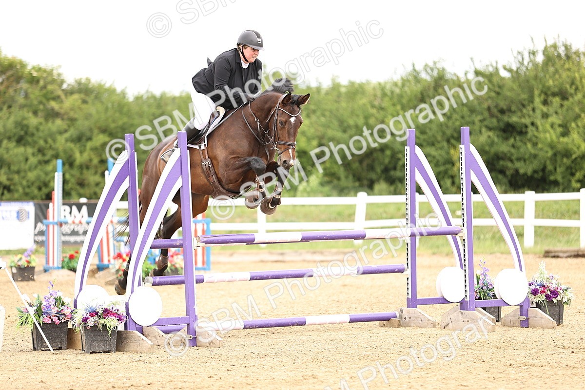 SBM_007375 - Class 18 - Senior 1.05m