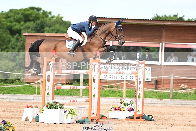 240721A-111903-17583 - Cls 8, 3 Star Big Tour LR 1.55m Grand Prix