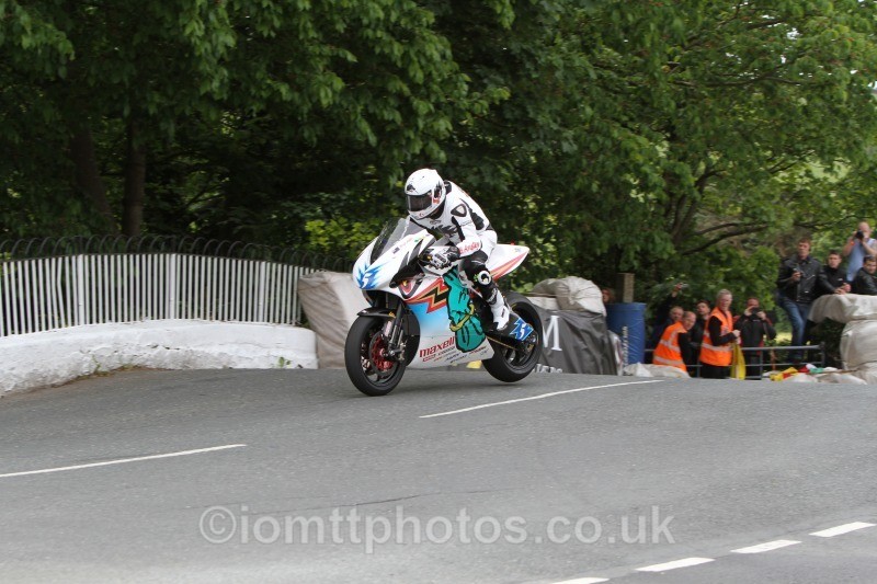 Bruce Anstey Shinden San / Team Mugen - SES TT Zero