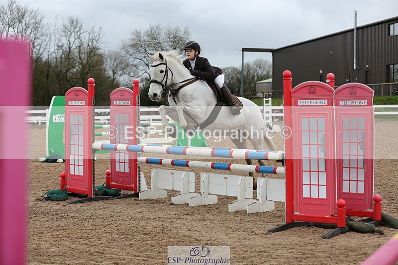 240211A-110000-02305 - Cls 4 Pony Discovery & 90cm Open