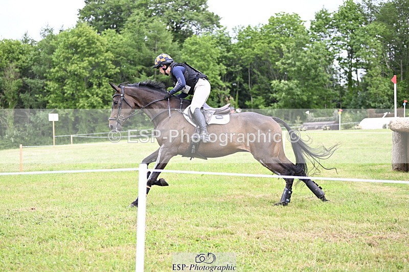 250524A-165254-14628 - C-275-Kat.Raybould-ROYAL.CATCH