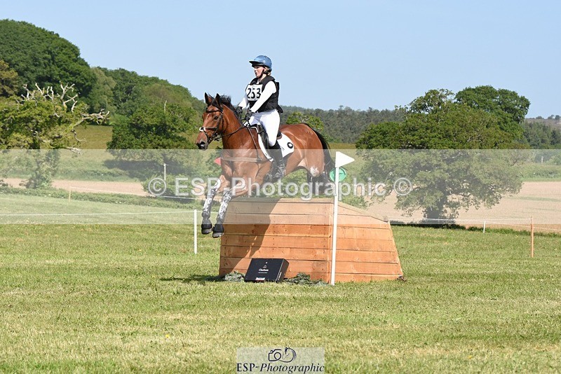 230527-102234-08206 - 253-MY_EASTWOOD_BRIGHTSIDE-Darcy_Zander-XC