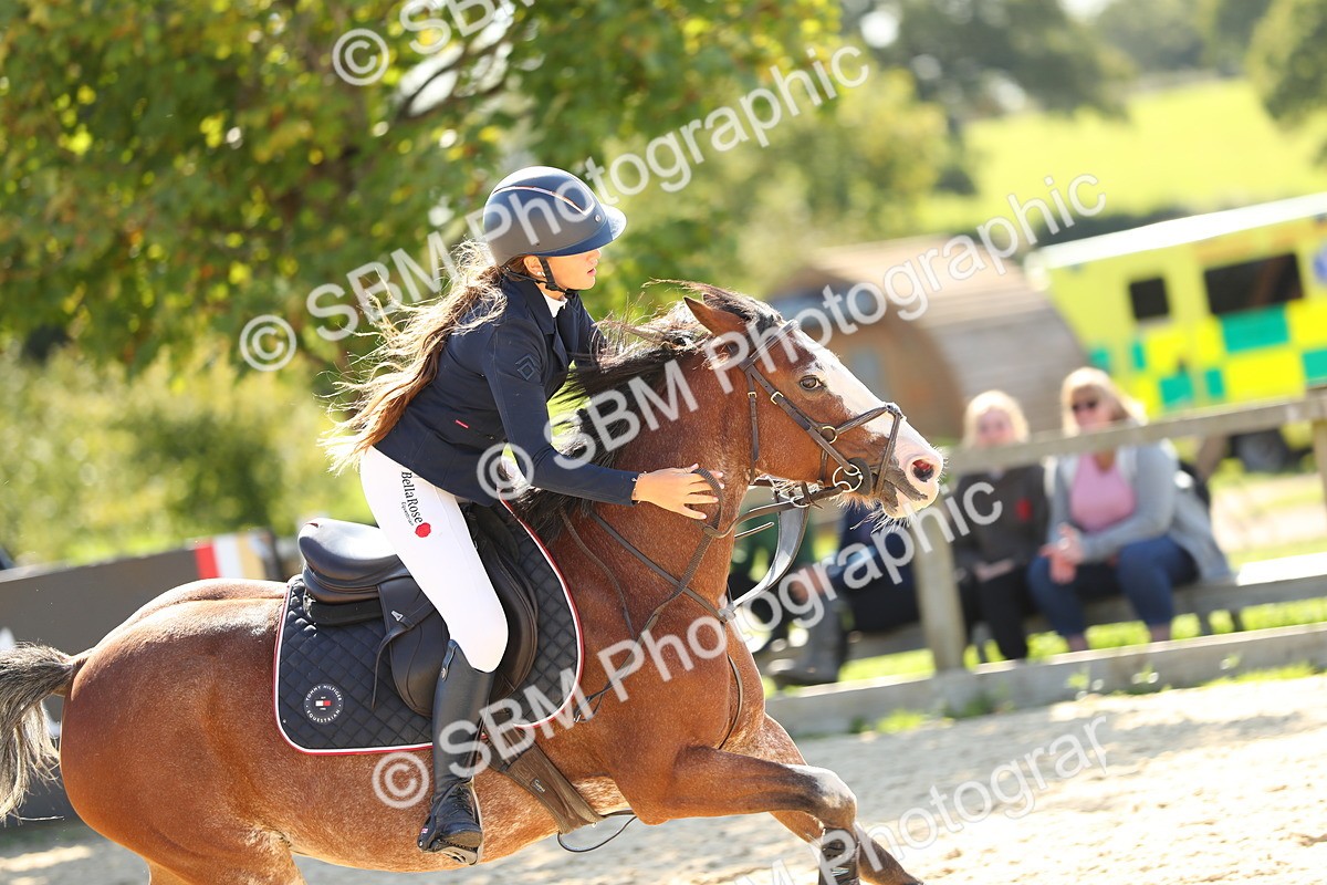 SBM_24033 - J45 - Accumulator 70 80cm