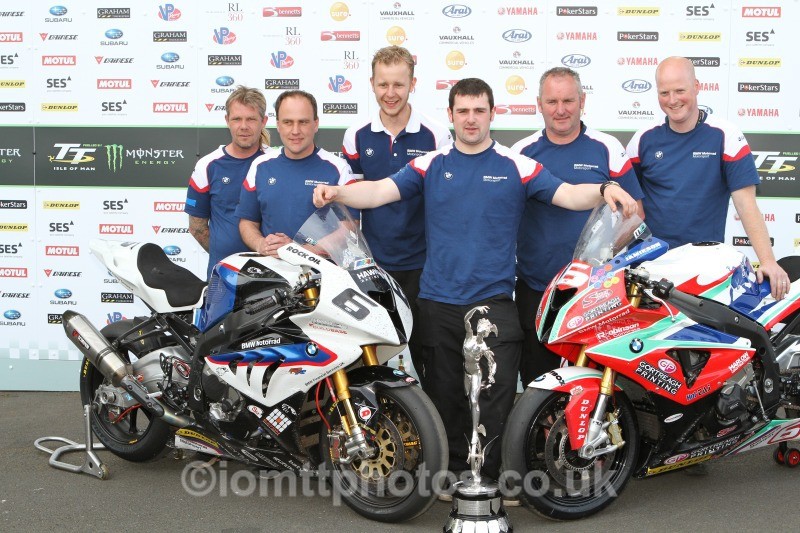 TT148813 - Senior TT Podium