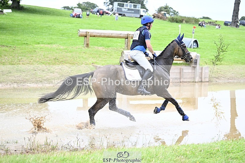 240803-123441-04397 - 137-Tim_Cheffings-HORGANS_ETOILE