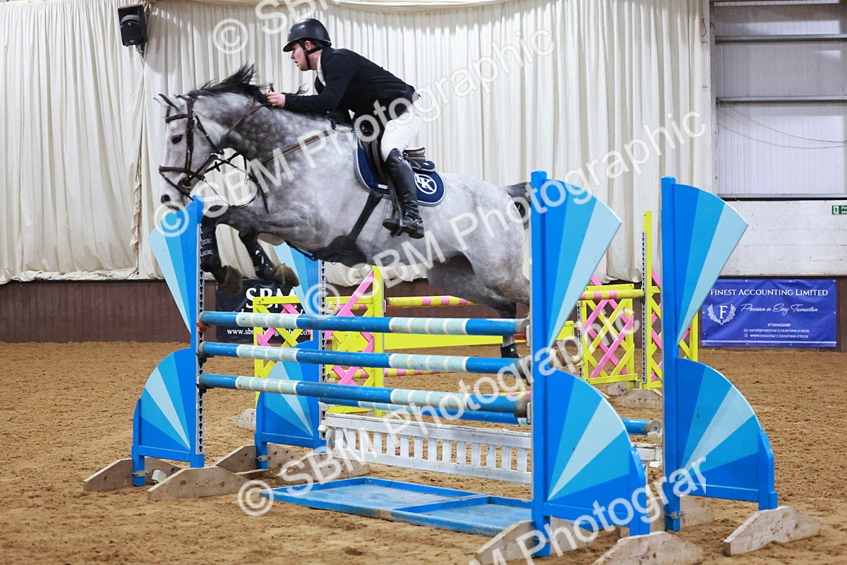 SBM_002543 - Class 5 - Senior Foxhunter 1.20m