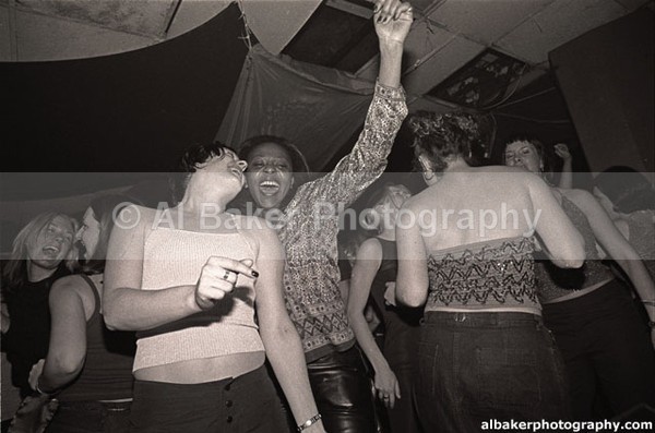 13 - Friends-&-Family @ the-roadhouse 16.12.00