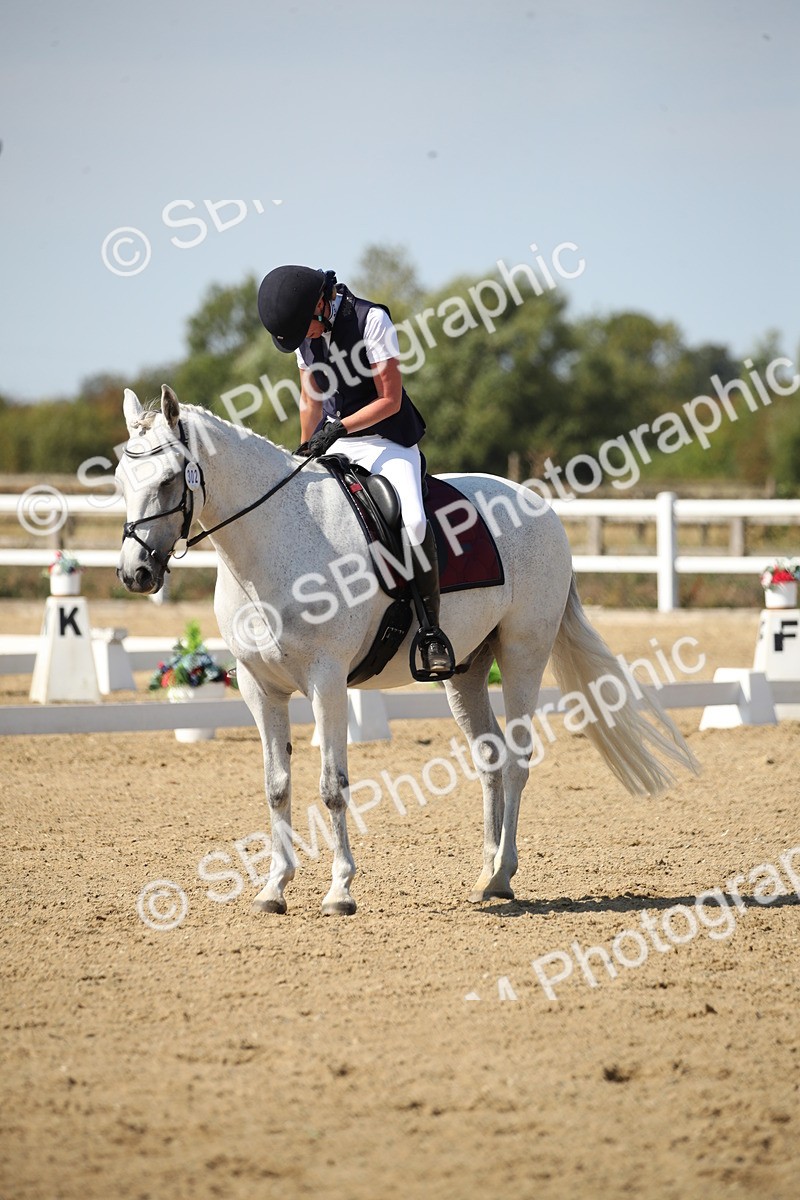 SBM_004257 - Class 11 - Novice 5 - 10.24-11.20
