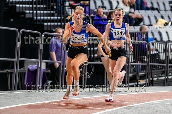 CEREL-918713 - Track Female Set Two