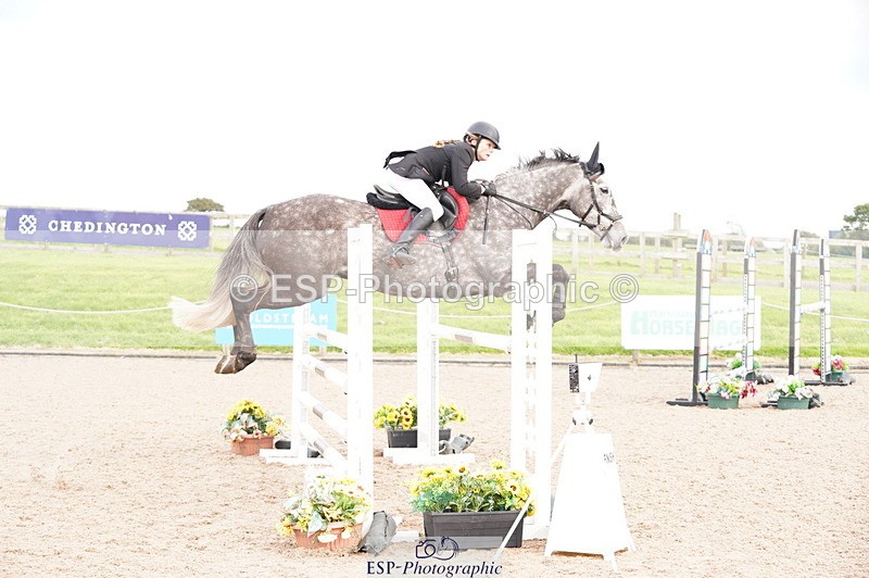 241004A-143952-00771 - Fri 04 Snr Fox & 1.20m Open