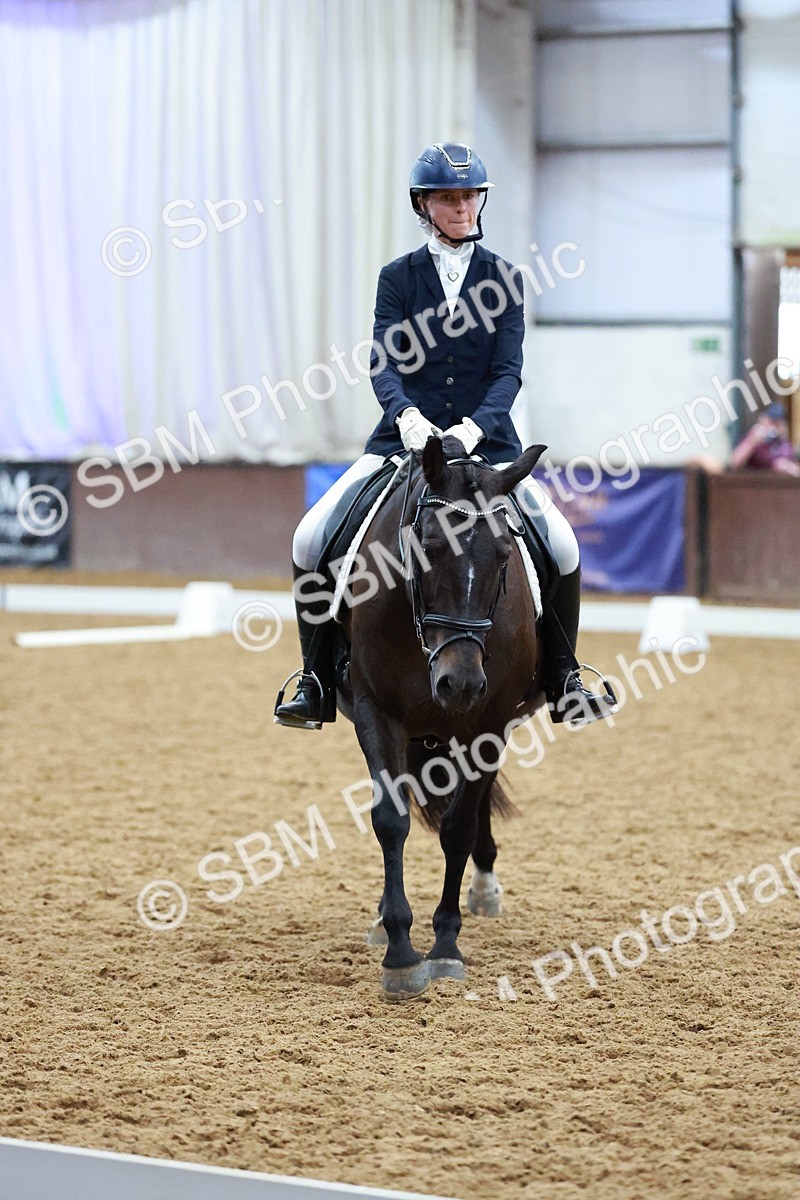 SBM_004452 - Class 12 - E2 Championship - 14.50-15.53