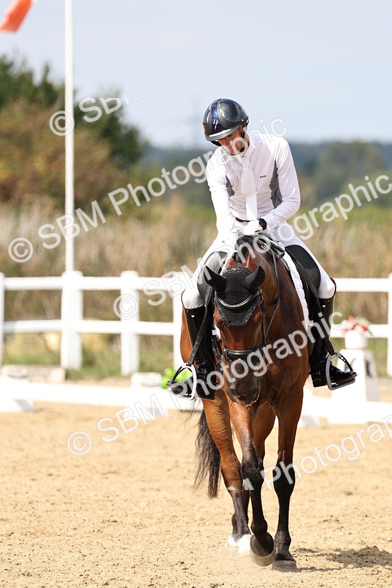SBM_018788 - Class 16 - Novice 5 - 12.08-13.11