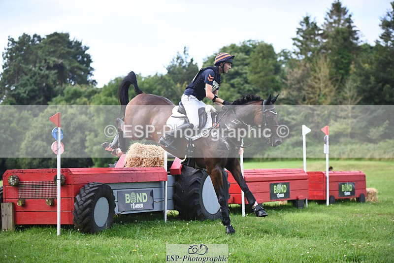 240804-103138-10772 - 401-Max_Forster-HHS_LEACOURT_CAVALIER