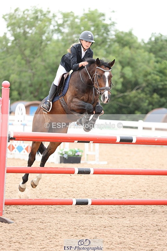 240630A-155935-14987 - Cls 33 Foxhunter and 1.10m Open