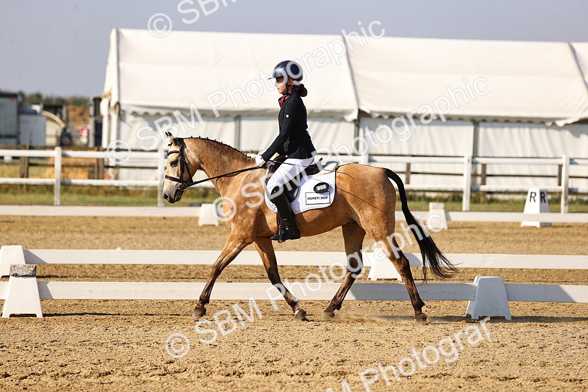SBM_002594 - Intro 2 - Warm Up