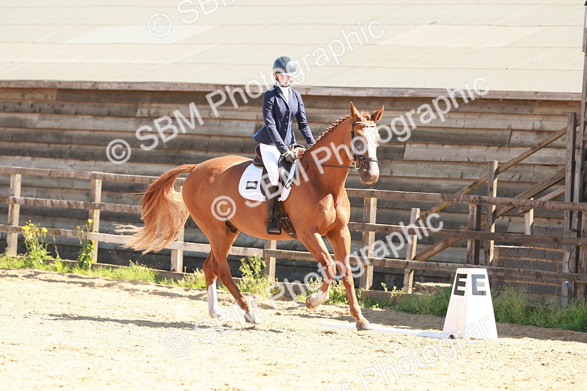SBM_011086 - Class 6 - Novice 1