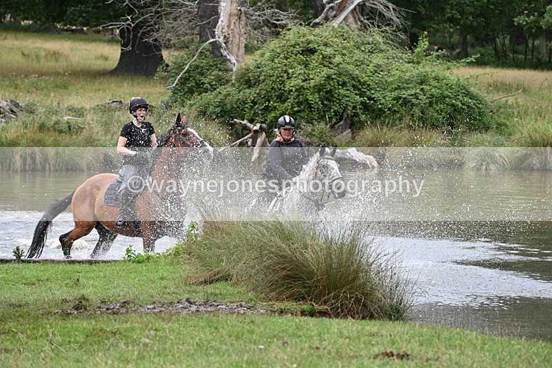 WJ7_2781 - Time at Water 11:37 to 12:13