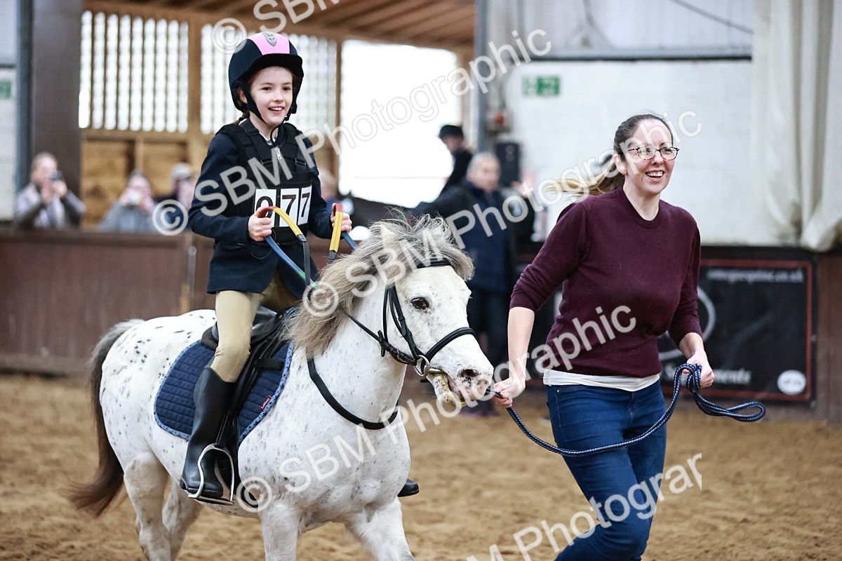 SBM_000050 - Class 1 - Cross Pole Jumping 30cm 40cm