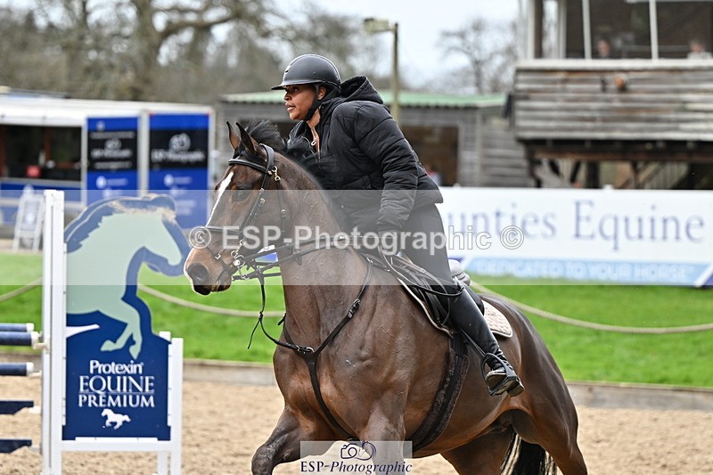250201A-133651-00840 - Cls 03 Local Horse 110cm
